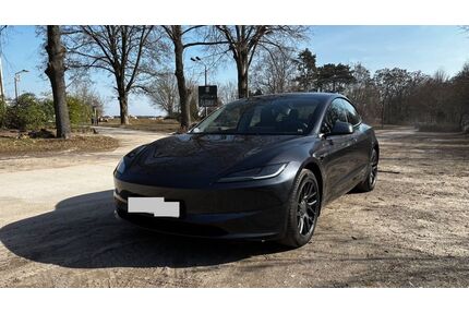 Tesla Model 3 Gebrauchtwagen