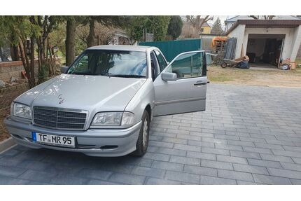 Mercedes-Benz C 240 Gebrauchtwagen