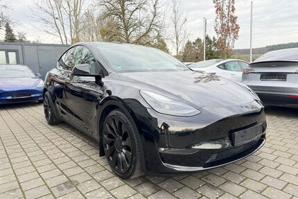 Tesla Model Y Gebrauchtwagen