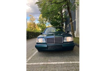 Mercedes-Benz E 220 Gebrauchtwagen