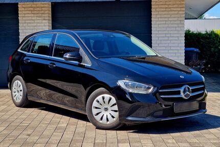Mercedes-Benz B 180 Gebrauchtwagen
