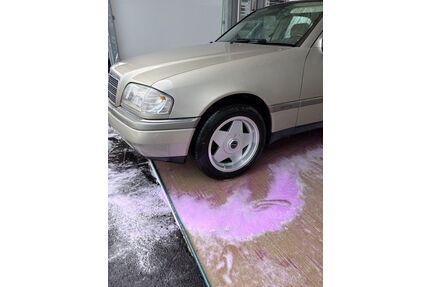 Mercedes-Benz C 180 Gebrauchtwagen