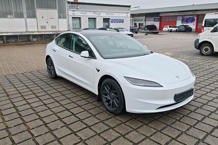 Tesla Model 3 Gebrauchtwagen