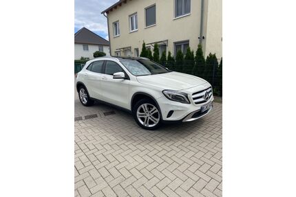 Mercedes-Benz GLA 180 Gebrauchtwagen