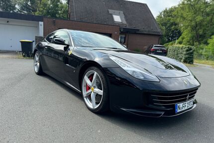 Ferrari GTC4Lusso Gebrauchtwagen