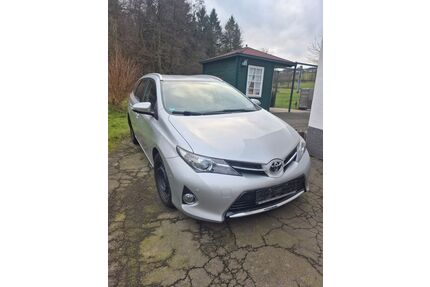 Toyota Auris Touring Sports Gebrauchtwagen