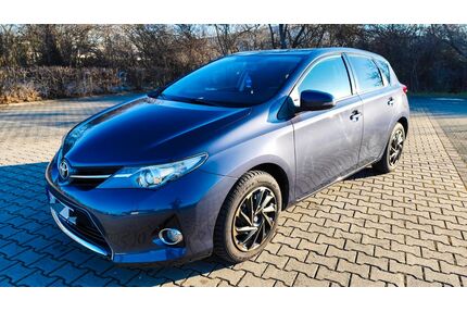 Toyota Auris Gebrauchtwagen