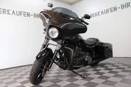 Harley Davidson Street Glide Gebrauchtwagen