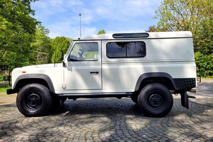 Land Rover Defender Gebrauchtwagen