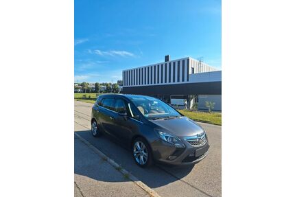 Opel Zafira Tourer Gebrauchtwagen