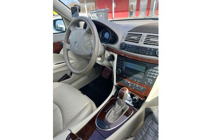 Mercedes-Benz E 320 Gebrauchtwagen