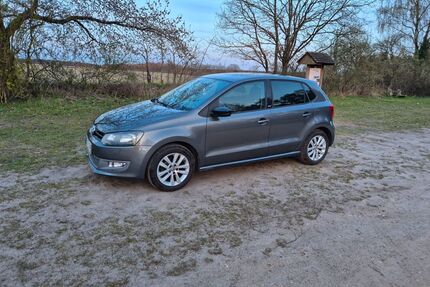 Lada Polo 