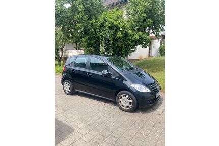 Mercedes-Benz A 180 Gebrauchtwagen