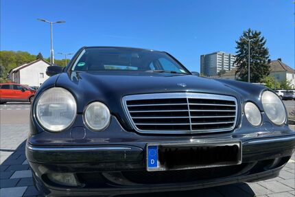 Mercedes-Benz E 240 Gebrauchtwagen