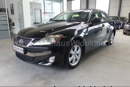 Lexus IS 220 Gebrauchtwagen