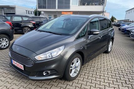 Ford S-Max Gebrauchtwagen