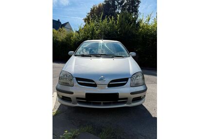 Nissan Almera Tino Gebrauchtwagen