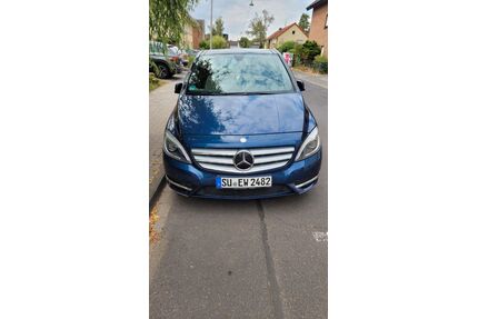 Mercedes-Benz B 180 Gebrauchtwagen