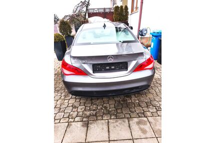 Mercedes-Benz CLA 180 Gebrauchtwagen
