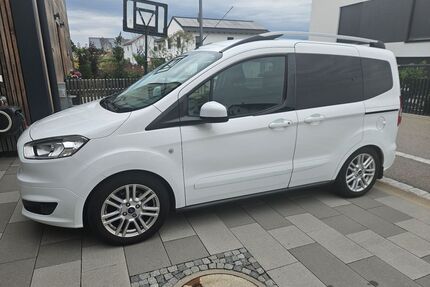 Ford Tourneo Courier Gebrauchtwagen
