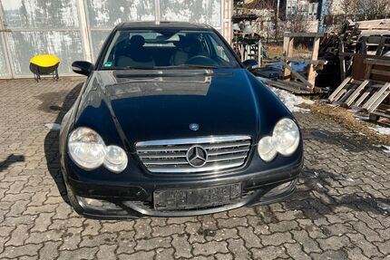 Mercedes-Benz 220 Gebrauchtwagen