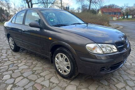 Nissan Almera Gebrauchtwagen