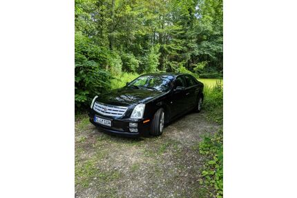 Cadillac STS Gebrauchtwagen