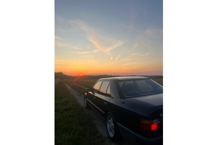 Mercedes-Benz E 230 Gebrauchtwagen