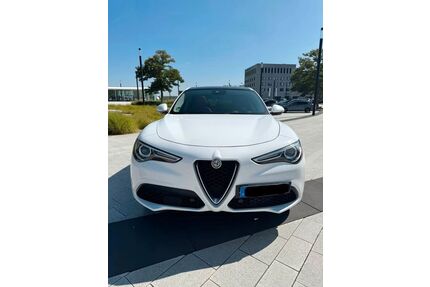 Alfa Romeo Stelvio Gebrauchtwagen