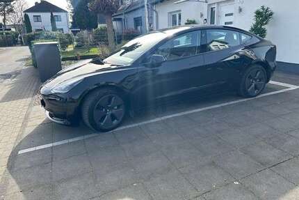 Tesla Model 3 Gebrauchtwagen