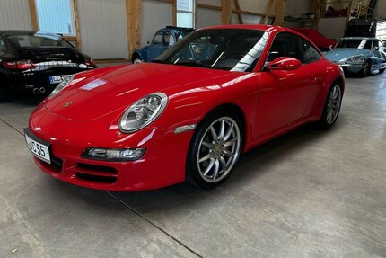 Porsche 997 Carrera S 3.8 PZ-Scheckheft rot makellos Gebrauchtwagen