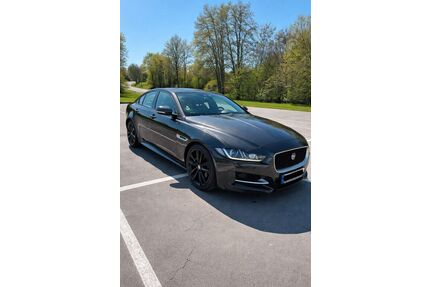 Jaguar XE Gebrauchtwagen