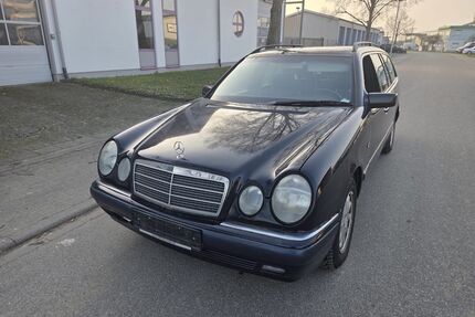 Mercedes-Benz E 220 Gebrauchtwagen