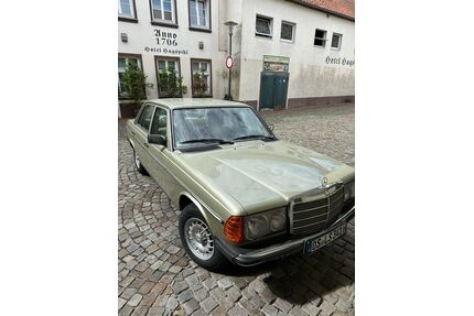 Mercedes-Benz 230 Gebrauchtwagen