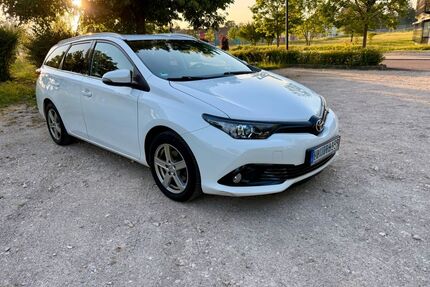Toyota Auris Touring Sports Gebrauchtwagen