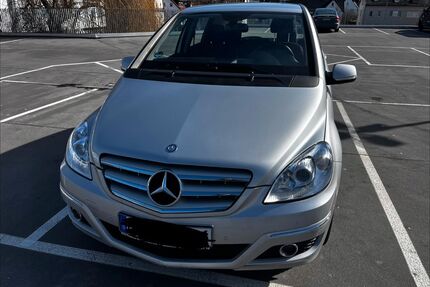 Mercedes-Benz B 180 Gebrauchtwagen