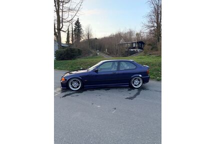 BMW 323 Gebrauchtwagen