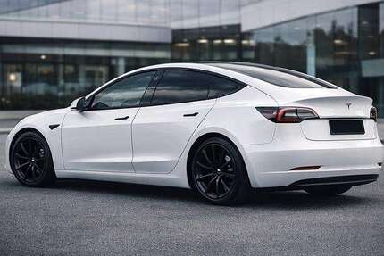 Tesla Model 3 Gebrauchtwagen