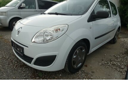 Renault Twingo Authentique §10/27 R/CD ZV-FB Servo ABS Gebrauchtwagen