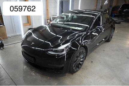 Tesla Model 3 Gebrauchtwagen