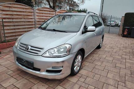 Toyota Avensis Verso Gebrauchtwagen