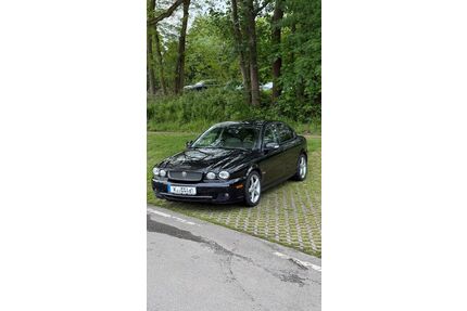 Jaguar X-Type Gebrauchtwagen