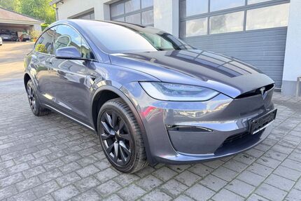 Tesla Model X Gebrauchtwagen