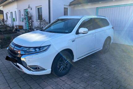 Mitsubishi Plug-in Hybrid Outlander Gebrauchtwagen