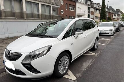 Opel Zafira Tourer Gebrauchtwagen