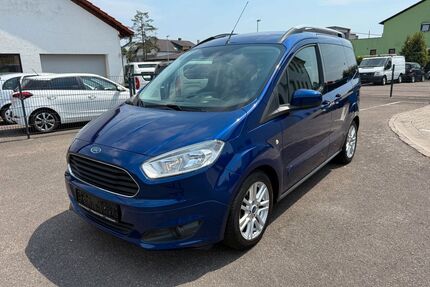 Ford Tourneo Courier Gebrauchtwagen
