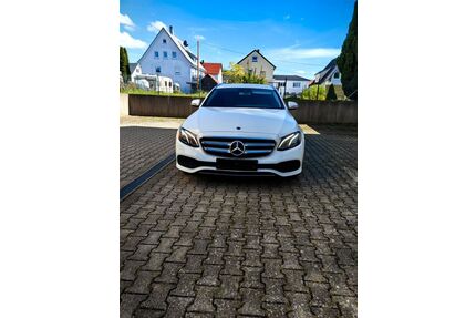 Mercedes-Benz 220 Gebrauchtwagen
