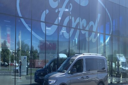 Ford Grand Tourneo Gebrauchtwagen