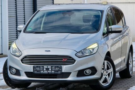 Ford S-Max Gebrauchtwagen