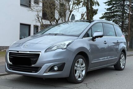 Peugeot 5008 Gebrauchtwagen